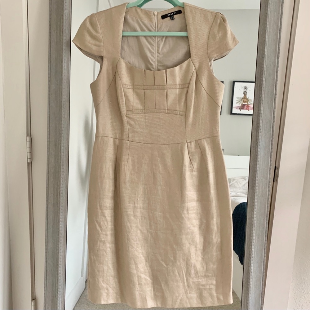 Herry Bodycon sleeveless khaki Dress size:12